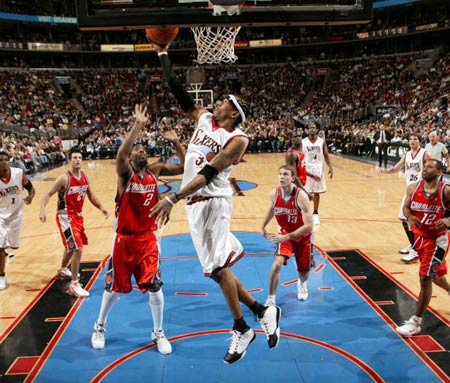 火炬熊熊燃 火炬熊熊燃