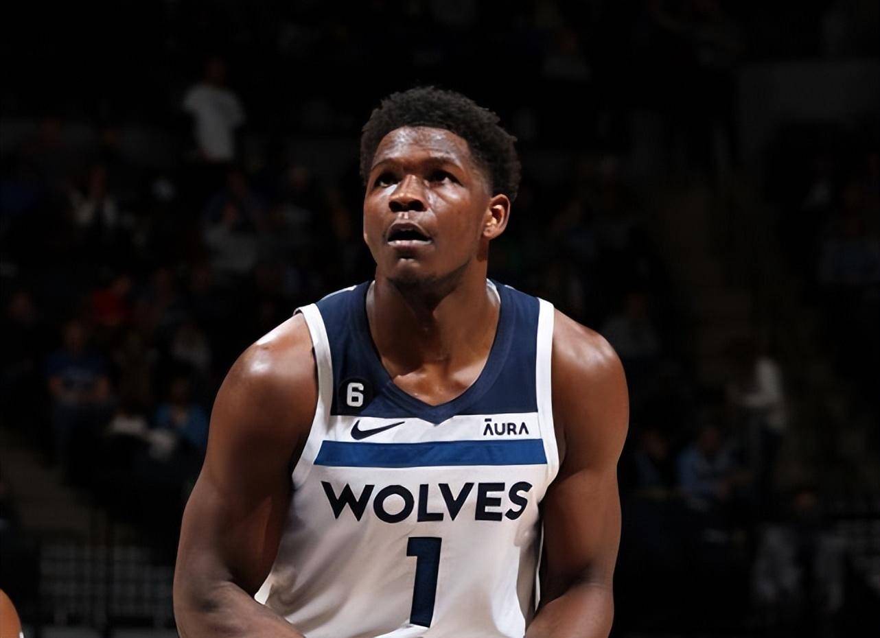 与其球迷的 与其球迷的